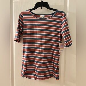 NWT Lularoe Gigi 3/4 sleeve shirt top Size Medium